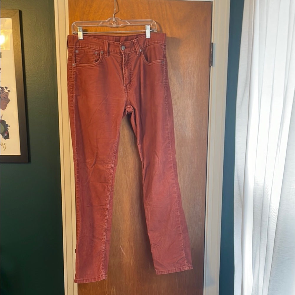 Levi’s Men's Rust corduroys